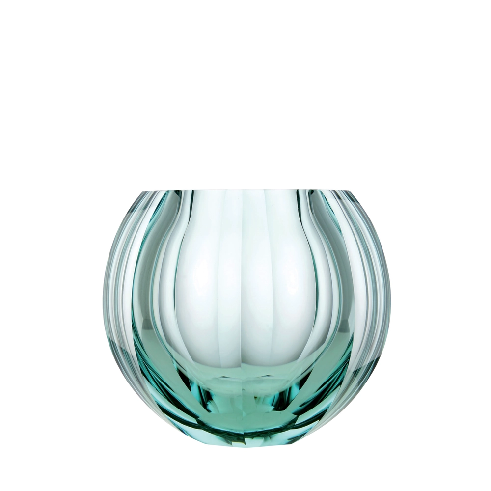 Vase Beauty 16,5cm, couleur béryl, en authentique cristal de bohême taillé main. Création de Moser, la plus prestigieuse & réputée cristallerie de Bohême.