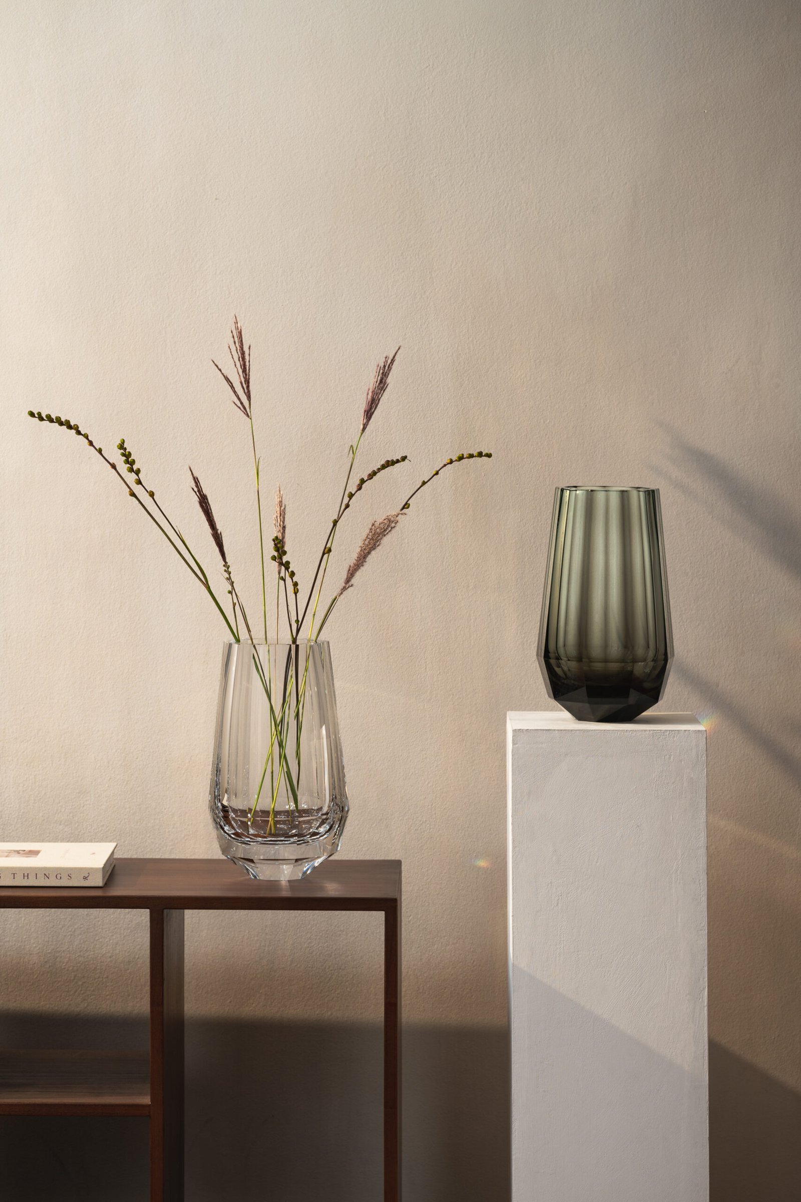 Vase Drop 31cm Béryl Fumé en Cristal de Bohême Taillé - Moser – Image 7