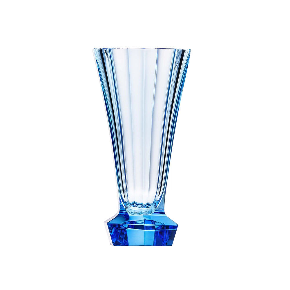 Vase Unity 11,5cm, couleur aigue marine, en authentique cristal de bohême taillé main. Création de Moser, la plus prestigieuse & réputée cristallerie de Bohême.