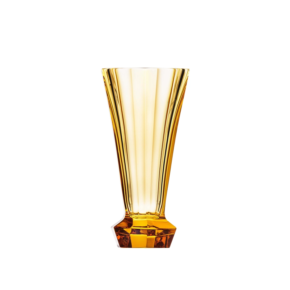 Vase Unity 11,5cm, couleur topaz, en authentique cristal de bohême taillé main. Création de Moser, la plus prestigieuse & réputée cristallerie de Bohême.