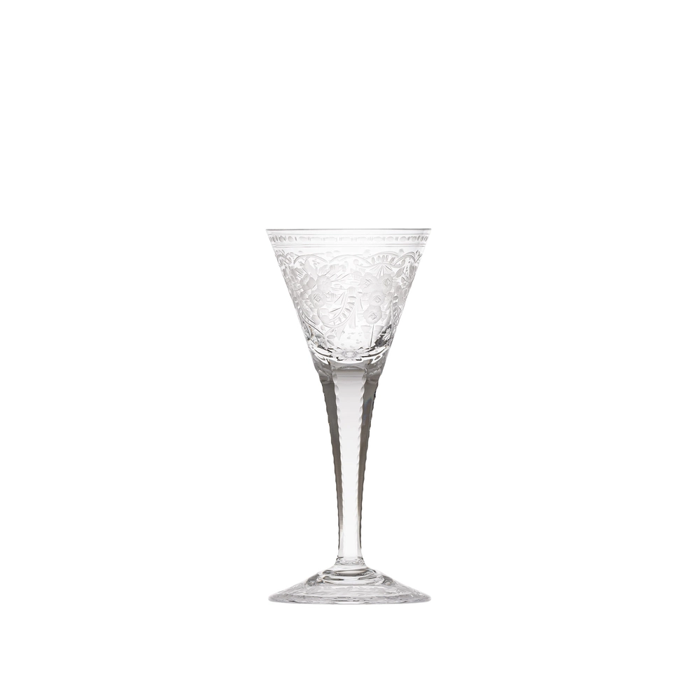 Verre à liqueur 50ml en authentique cristal de bohême taillé main, et gravé artistiquement. Collection Maharani Édition 2023 de Moser, la plus prestigieuse & réputée cristallerie de Bohême.