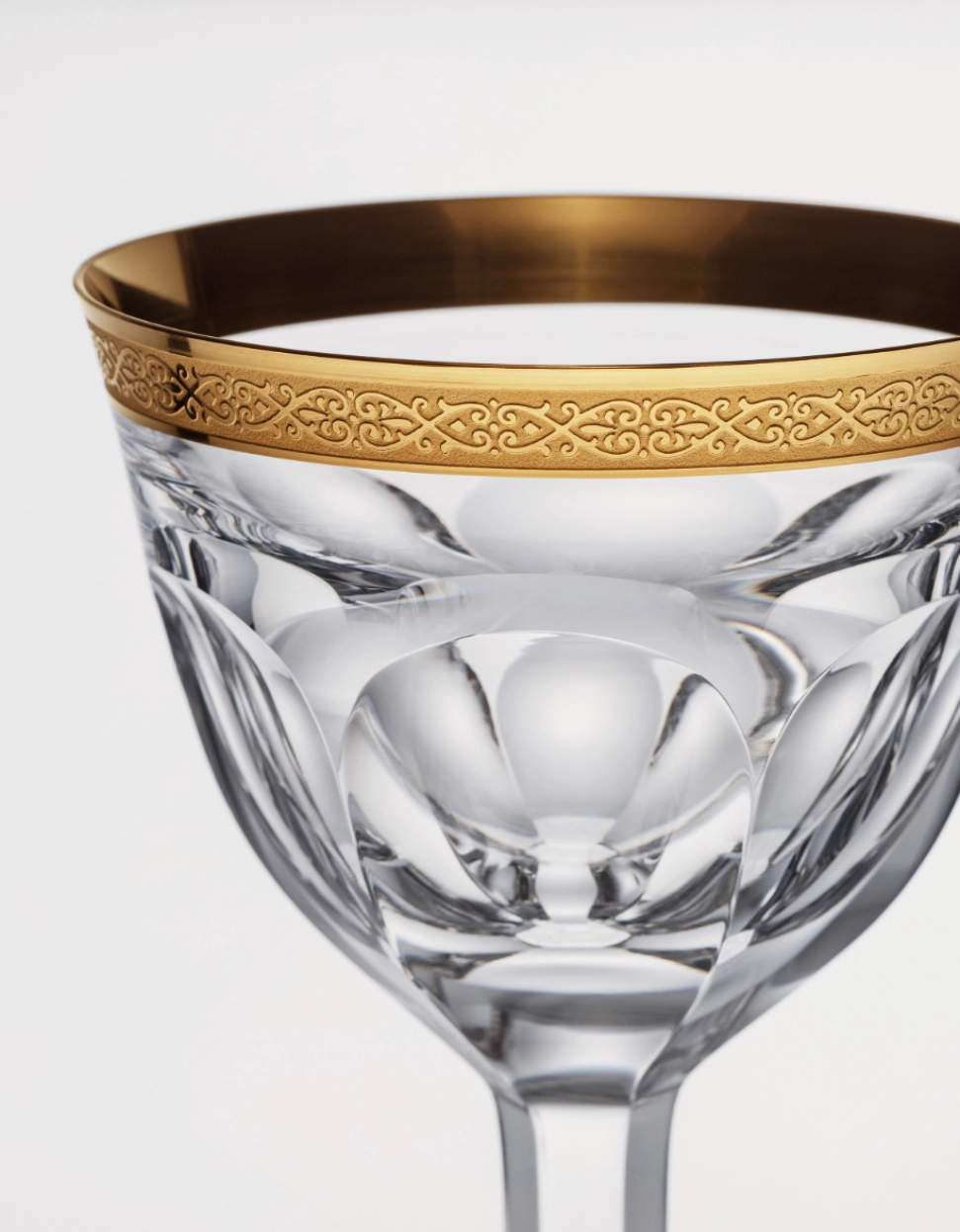 Verre à Vin Blanc Or Lady Hamilton en Cristal de Bohême Taillé - Moser – Image 3