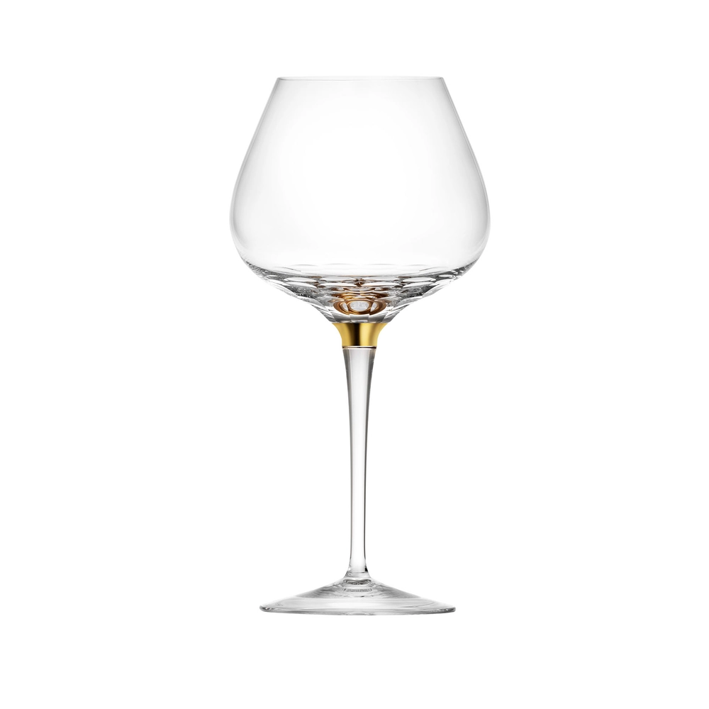 Verre à vin rouge 800ml en authentique cristal de bohême taillé, avec une bague en or 24 carats. Création de Moser, la plus prestigieuse cristallerie de Bohême. Collection Jewel.
